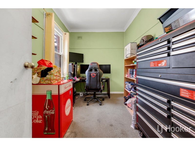29 Knighton Road, Elizabeth North SA 5113
