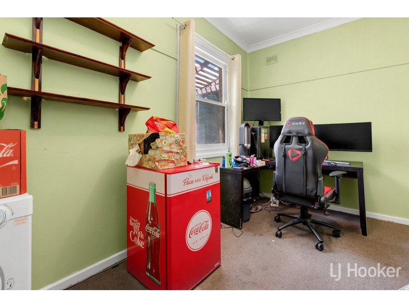29 Knighton Road, Elizabeth North SA 5113