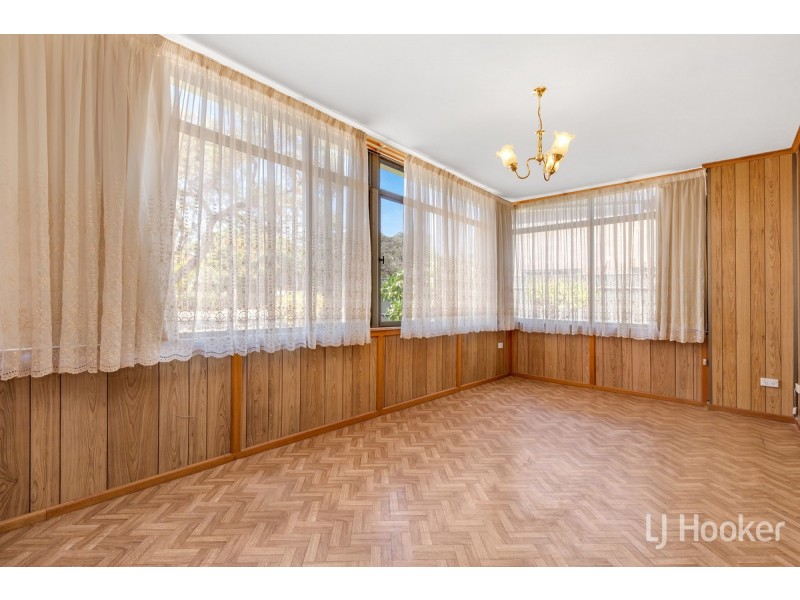 14 Pasteur Street, Elizabeth Vale SA 5112