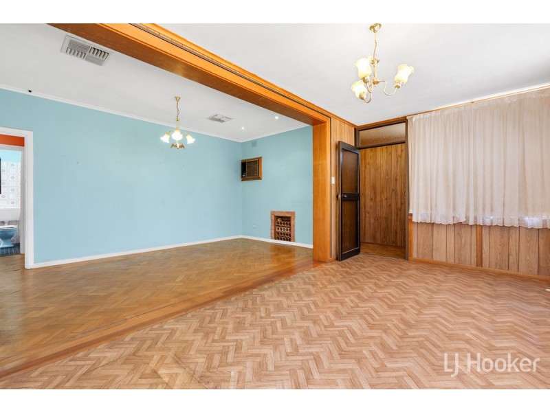 14 Pasteur Street, Elizabeth Vale SA 5112