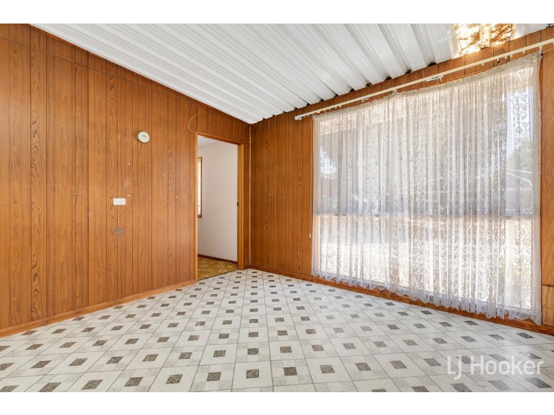 14 Pasteur Street, Elizabeth Vale SA 5112