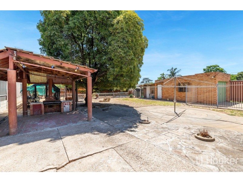 14 Pasteur Street, Elizabeth Vale SA 5112
