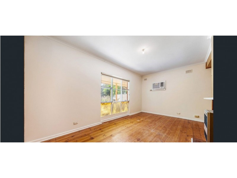 8 Short Road, Elizabeth SA 5112