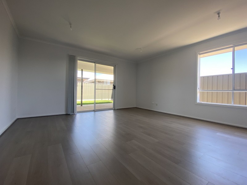 5 Angove Street, Andrews Farm SA 5114