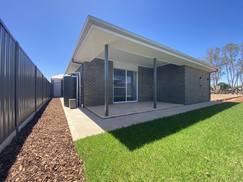 5 Angove Street, Andrews Farm SA 5114