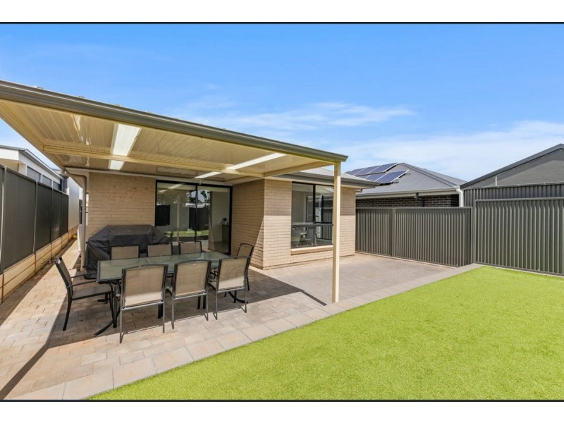 36 Broadwater Place, Blakeview SA 5114