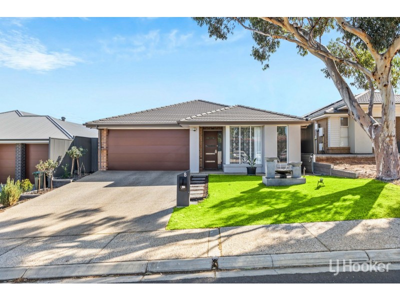 8 Lawder Road, Blakeview SA 5114
