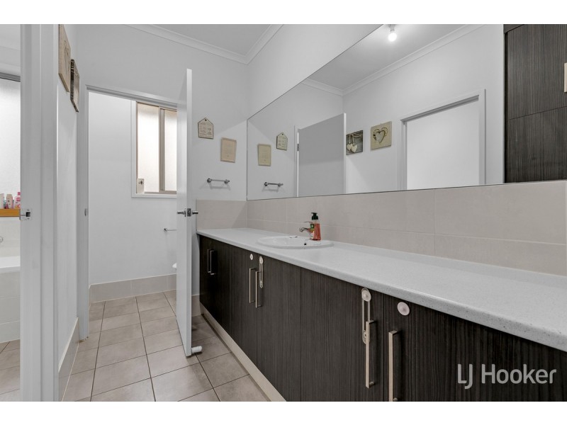 1 Barbon Lane, Smithfield Plains SA 5114