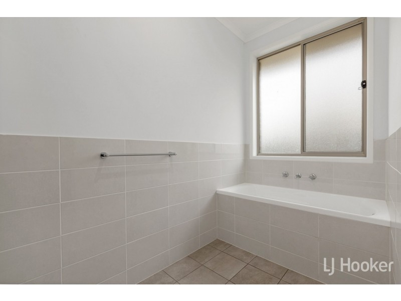 1 Barbon Lane, Smithfield Plains SA 5114