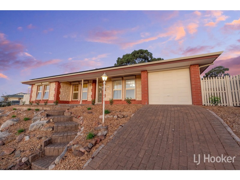 15 Cambridge Terrace, Hillbank SA 5112