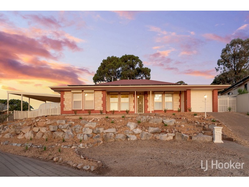 15 Cambridge Terrace, Hillbank SA 5112