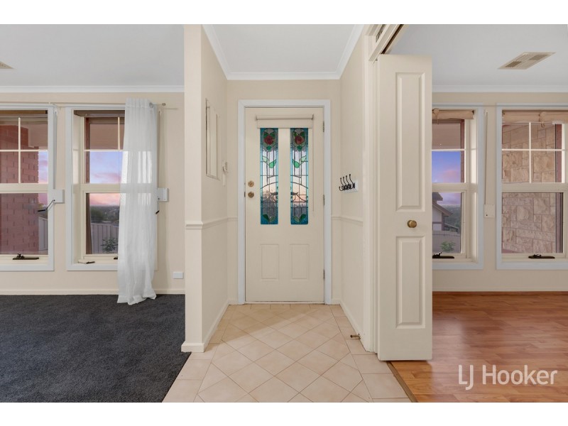 15 Cambridge Terrace, Hillbank SA 5112