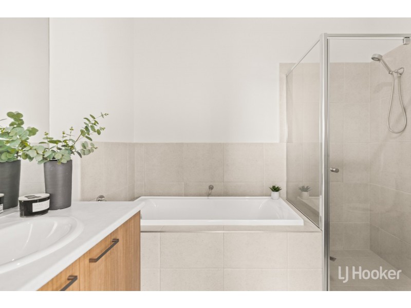 17 Lotus Place, Angle Vale SA 5117