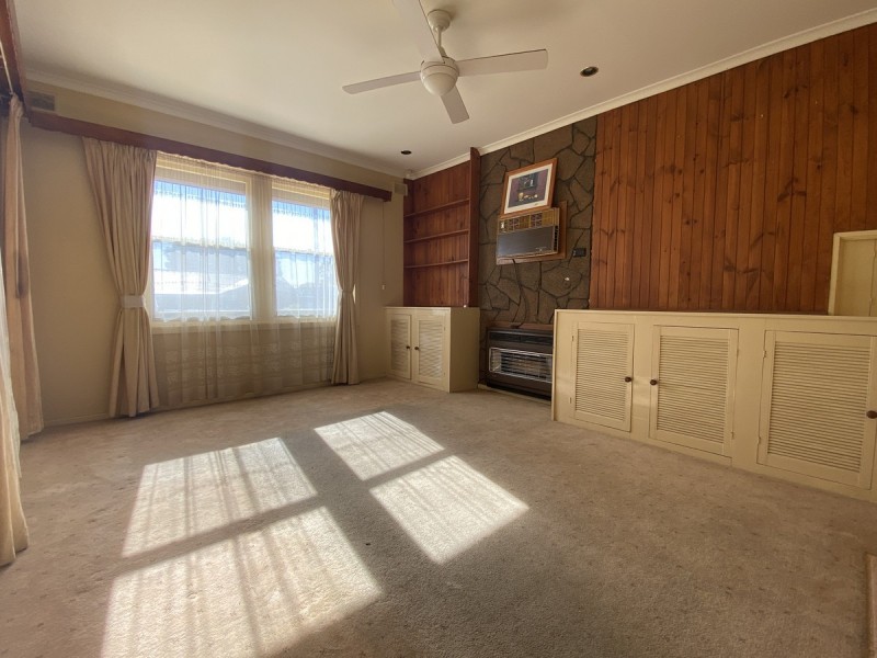 52 St Leonard Crescent, Elizabeth Downs SA 5113