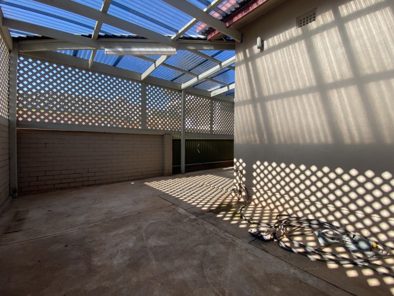 52 St Leonard Crescent, Elizabeth Downs SA 5113