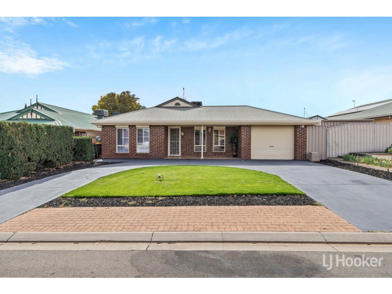 23 Enmore Drive, Craigmore SA 5114