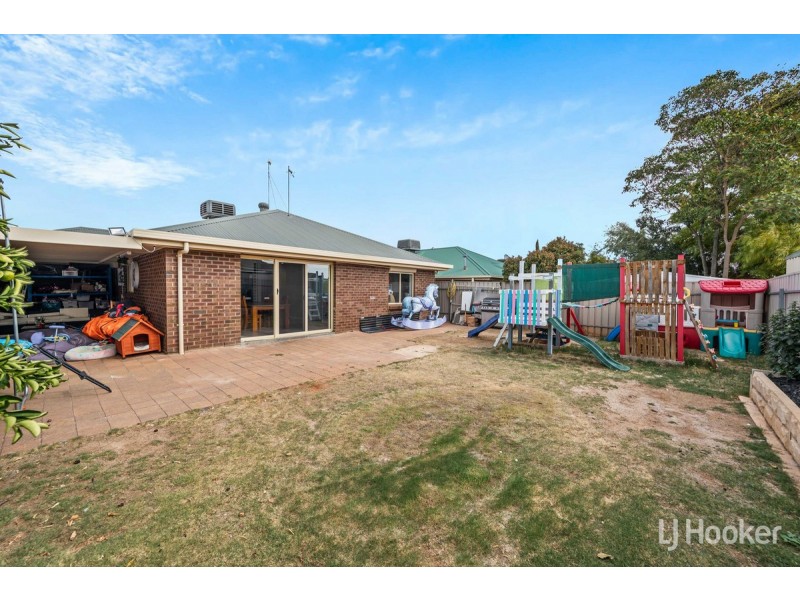 23 Enmore Drive, Craigmore SA 5114