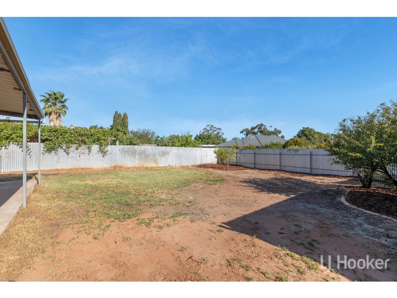 28 Campbell Road, Elizabeth Downs SA 5113