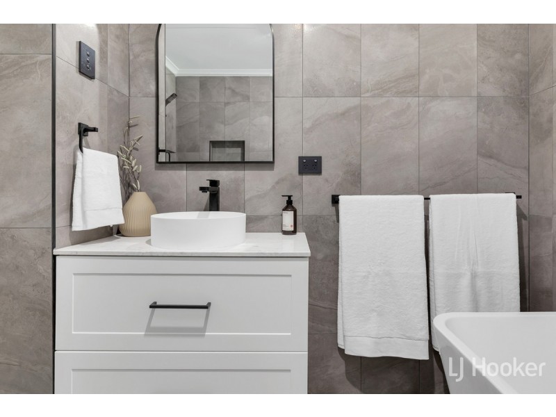 996 Black Top Road, One Tree Hill SA 5114