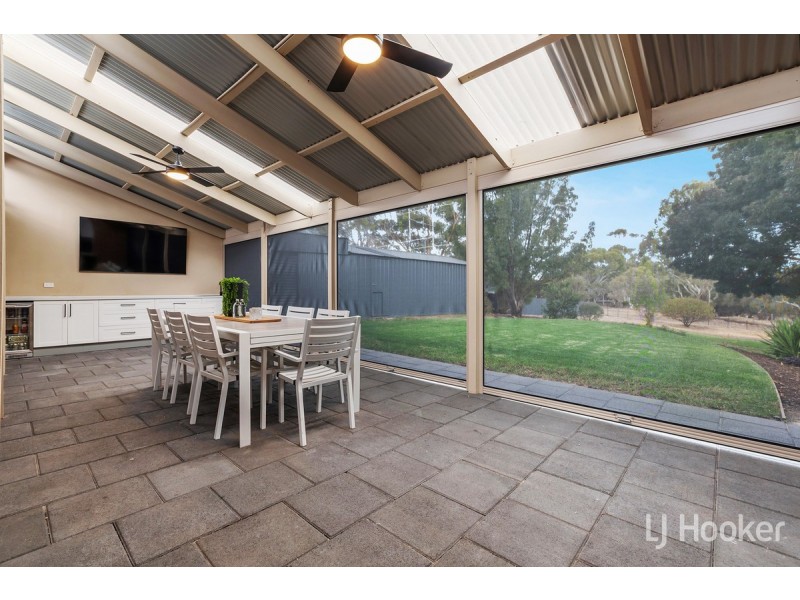 996 Black Top Road, One Tree Hill SA 5114