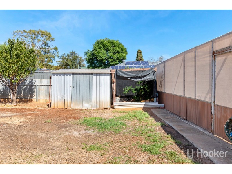 37 Hayles Road, Elizabeth Park SA 5113