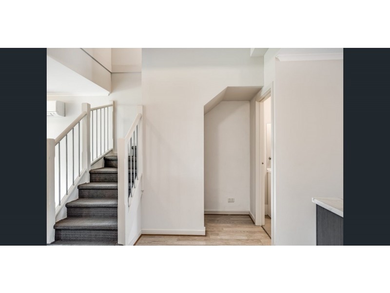 7/16 Swinden Crescent, Blakeview SA 5114