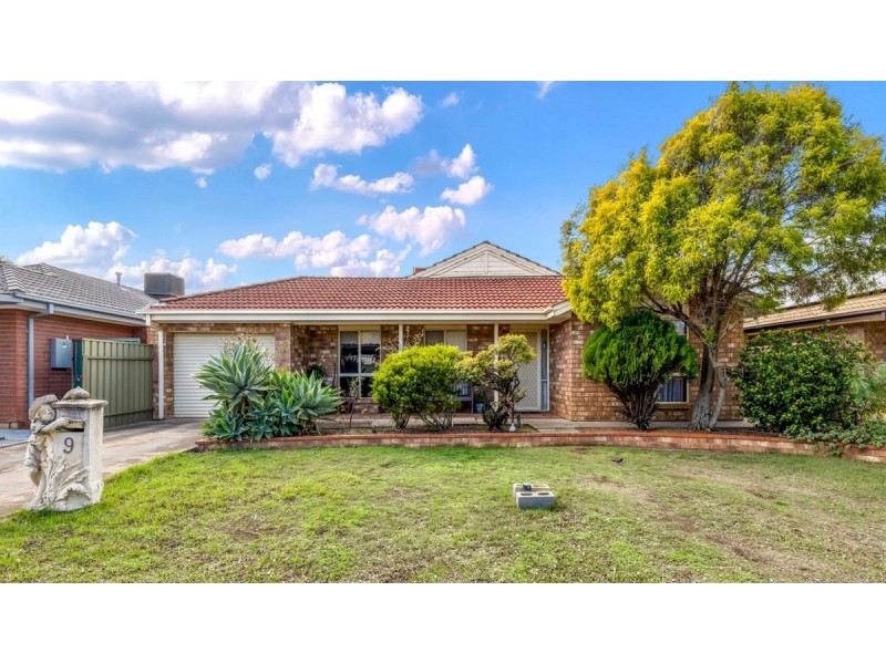 9 Millikan Court, Andrews Farm SA 5114