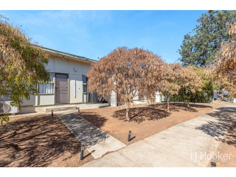 2/16 Barcoo Road, Para Hills SA 5096