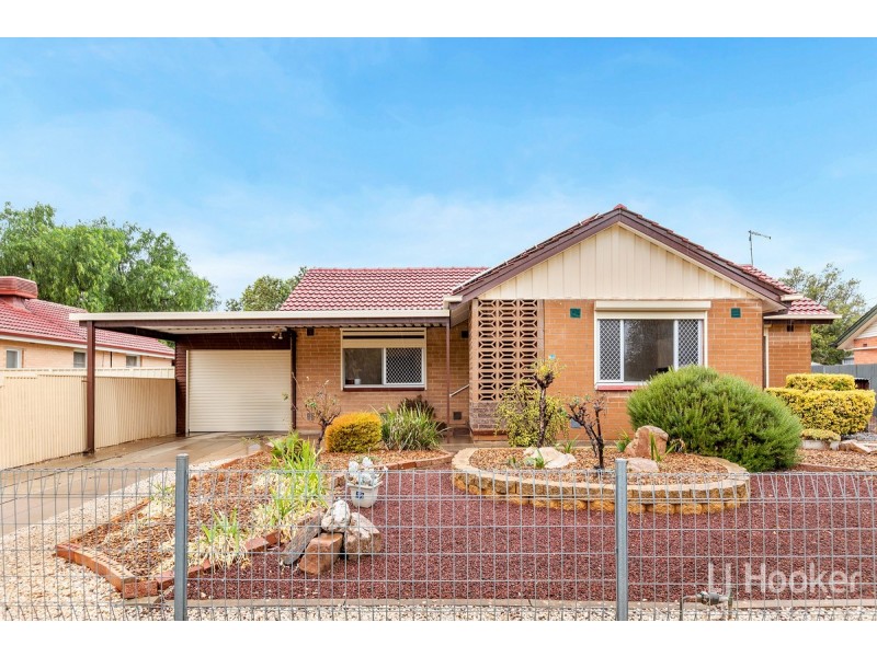 60 St Leonard Crescent, Elizabeth Downs SA 5113
