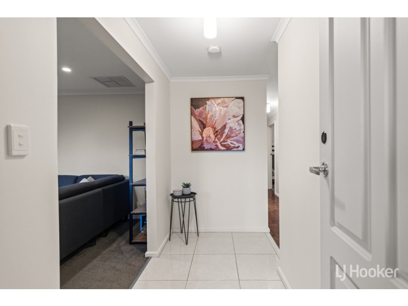 6 Watson Street, Redwood Park SA 5097