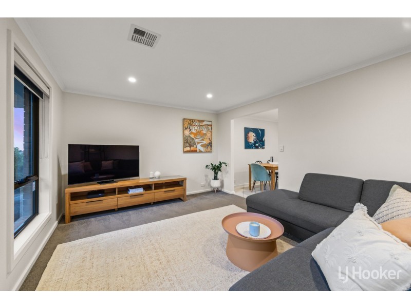 6 Watson Street, Redwood Park SA 5097