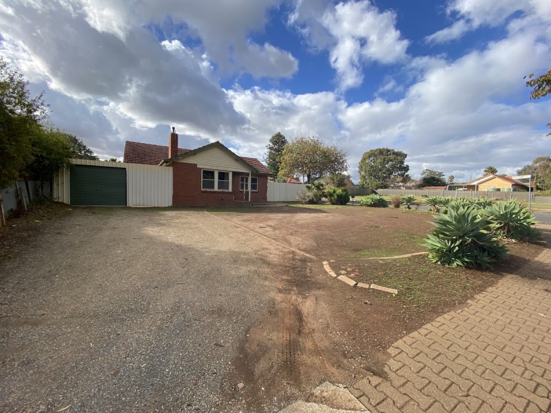 1 Sullivan Road, Elizabeth Park SA 5113