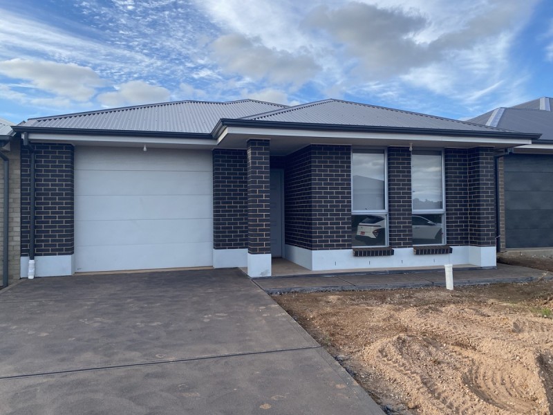 17 Ragless Street, Munno Para West SA 5115