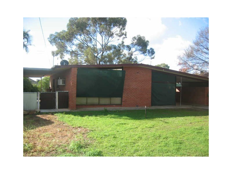 11 Perrott Street, Elizabeth Park SA 5113