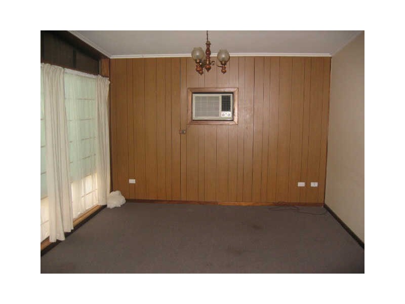 11 Perrott Street, Elizabeth Park SA 5113