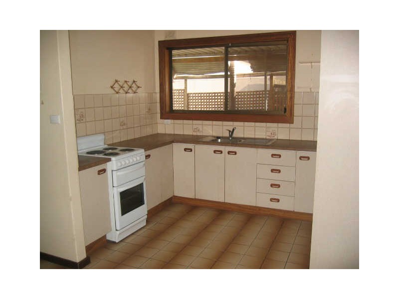 11 Perrott Street, Elizabeth Park SA 5113