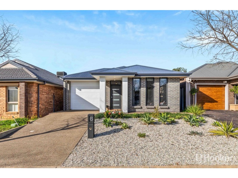 6 Cruikshank Street, Blakeview SA 5114