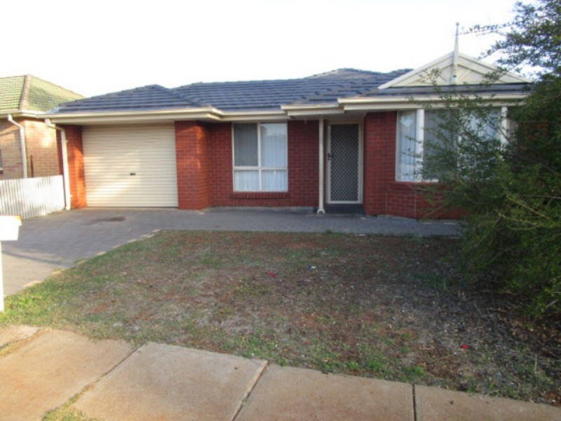 2 Kentish Road, Elizabeth Downs SA 5113