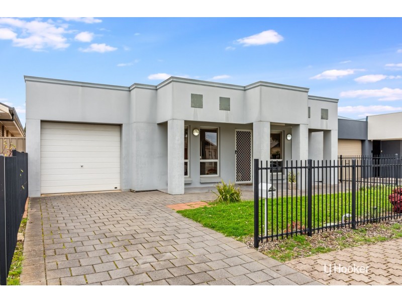 12 The Boulevard, Parafield Gardens SA 5107