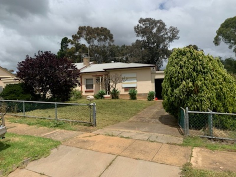 4 Northampton Crescent, Elizabeth East SA 5112