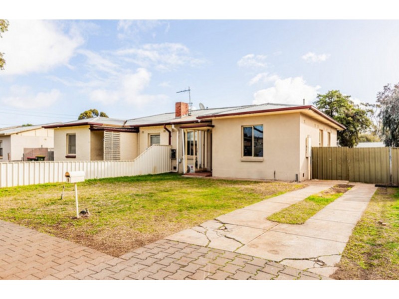 9 Johnston Road, Elizabeth Downs SA 5113