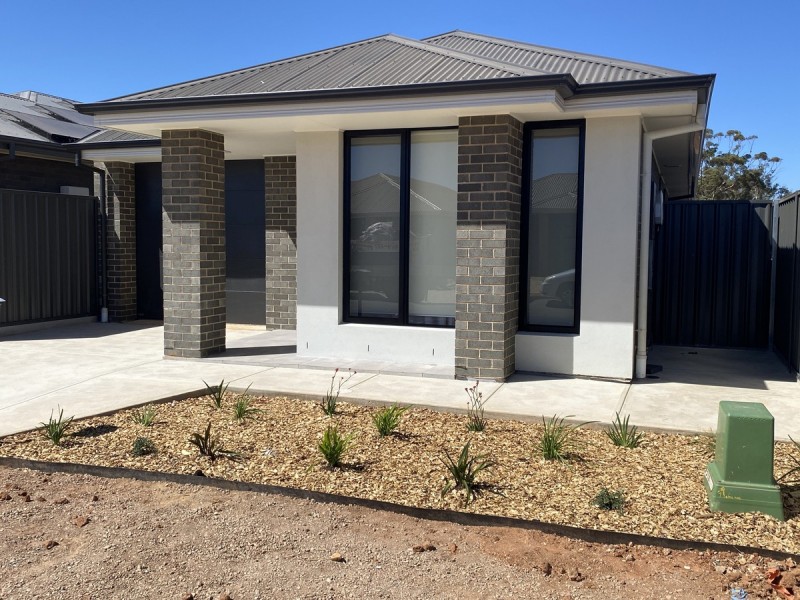 29 Dryandra Street, Andrews Farm SA 5114