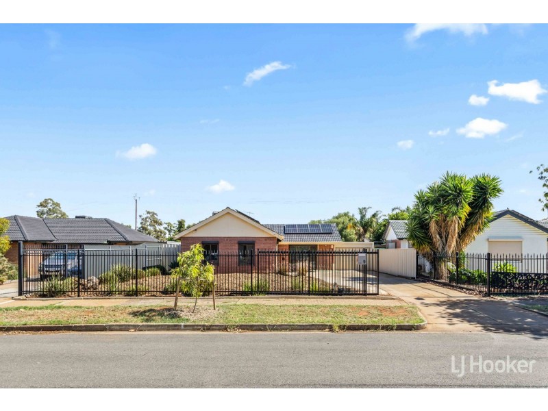 9 Justinian Street, Elizabeth Downs SA 5113