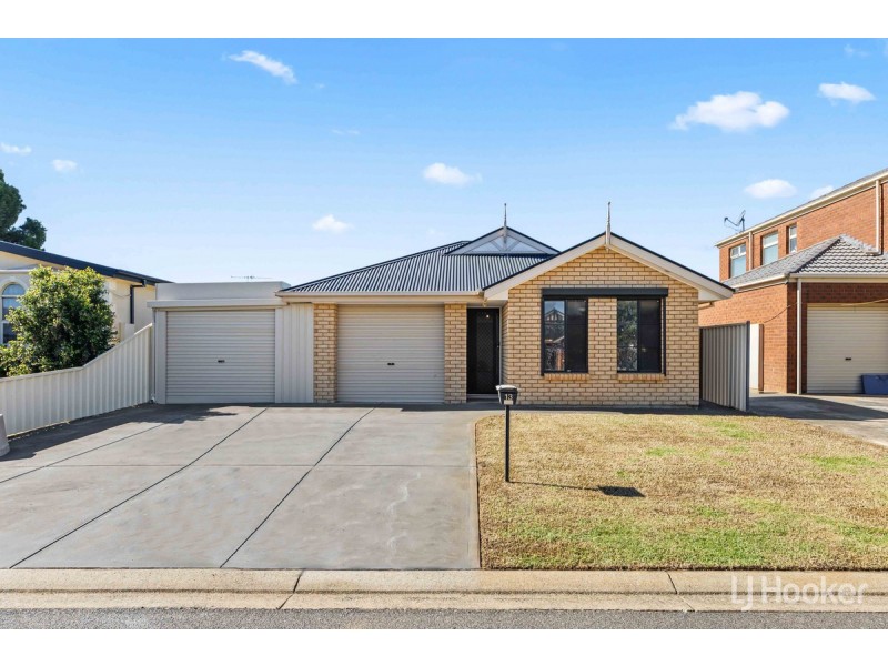 13 Grace Boulevard, Smithfield Plains SA 5114