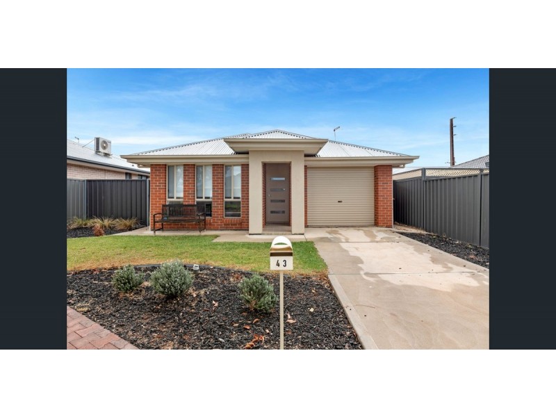 43 Clare Mews, Munno Para West SA 5115