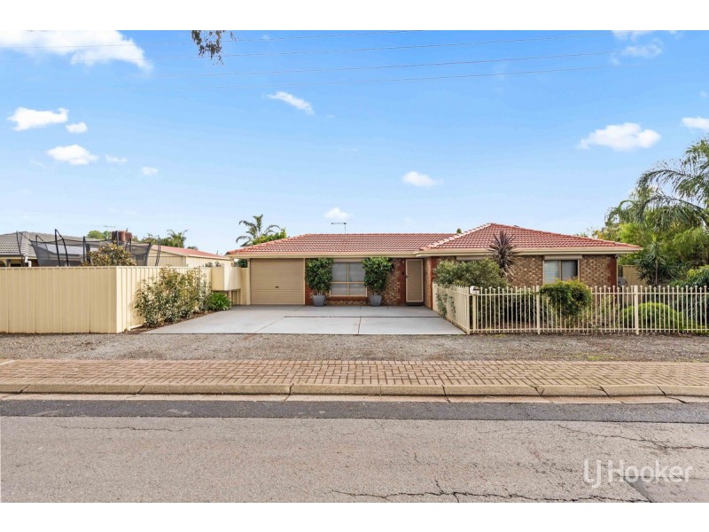9 Moir Street, Smithfield SA 5114
