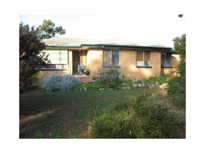 4 Seatown Road, Elizabeth Park SA 5113