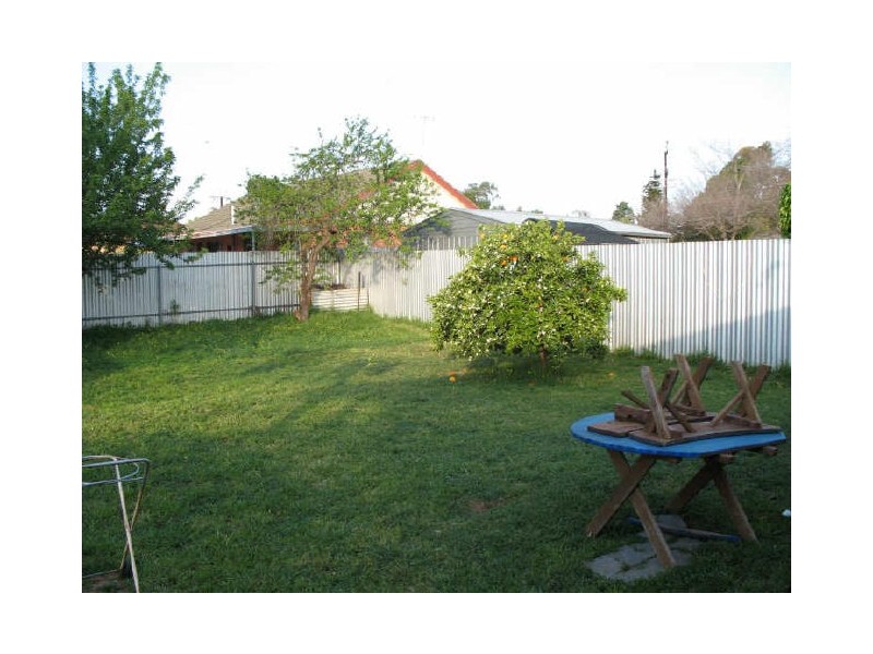 4 Seatown Road, Elizabeth Park SA 5113