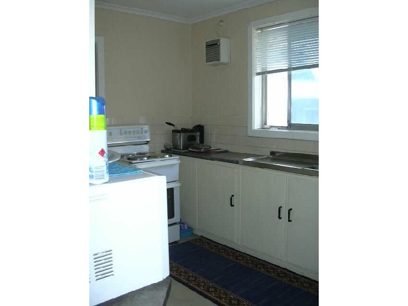 4 Seatown Road, Elizabeth Park SA 5113