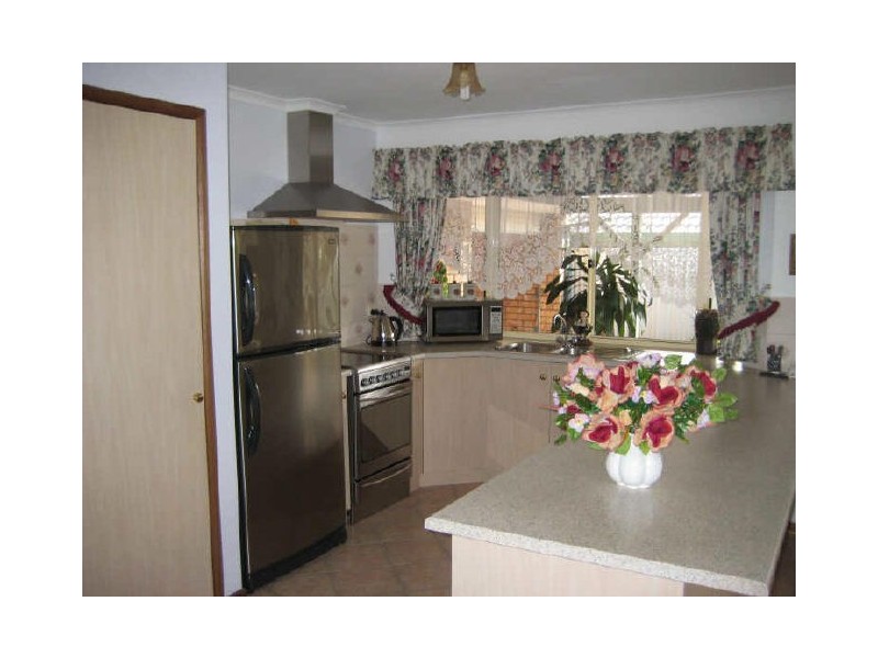 6 Castle Court, Blakeview SA 5114